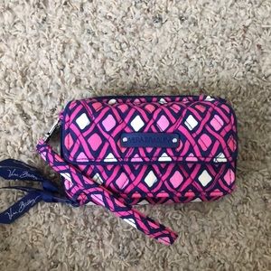 BRAND NEW VERA BRADLEY RFID ALL IN ONE CROSSBODY